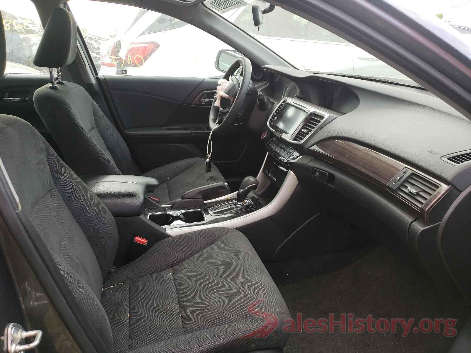 1HGCR2F74HA134942 2017 HONDA ACCORD