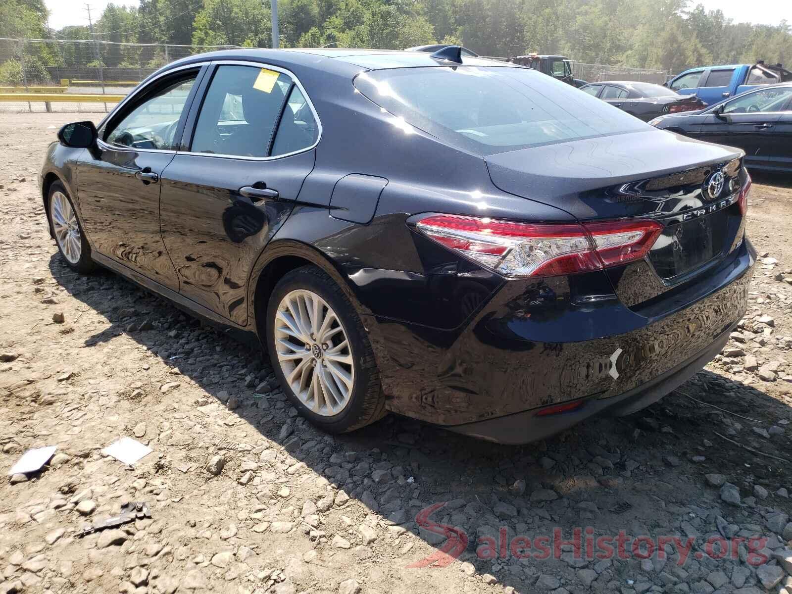 4T1B11HK1JU037940 2018 TOYOTA CAMRY