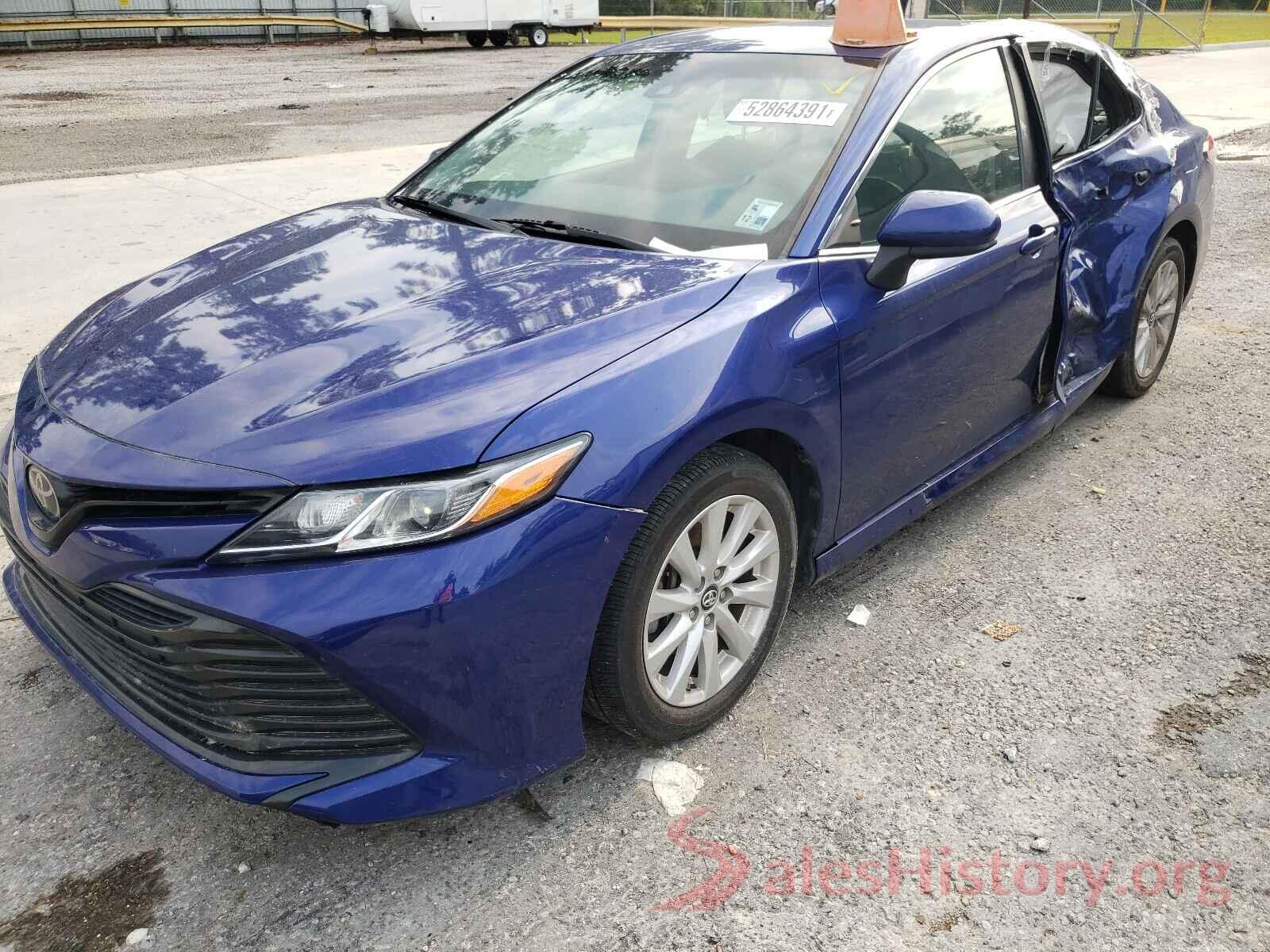 4T1B11HKXJU602069 2018 TOYOTA CAMRY