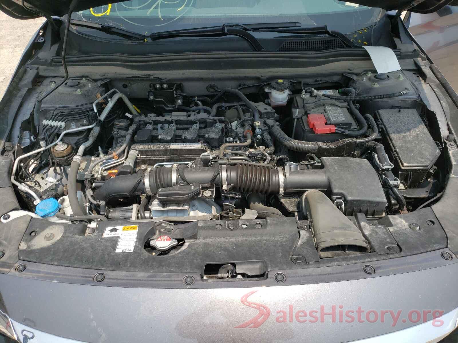 1HGCV1F58JA240918 2018 HONDA ACCORD