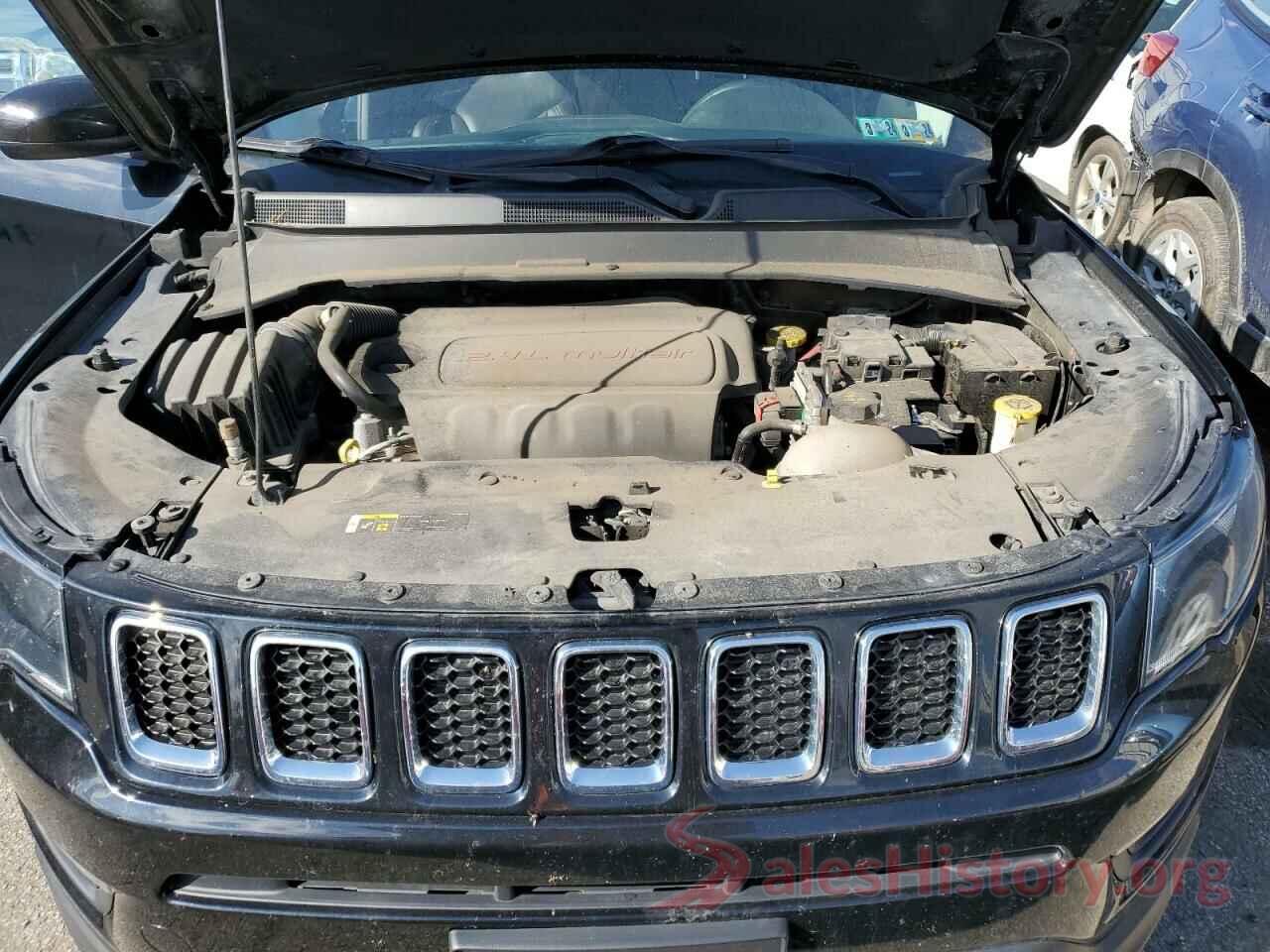 3C4NJDBBXJT113595 2018 JEEP COMPASS