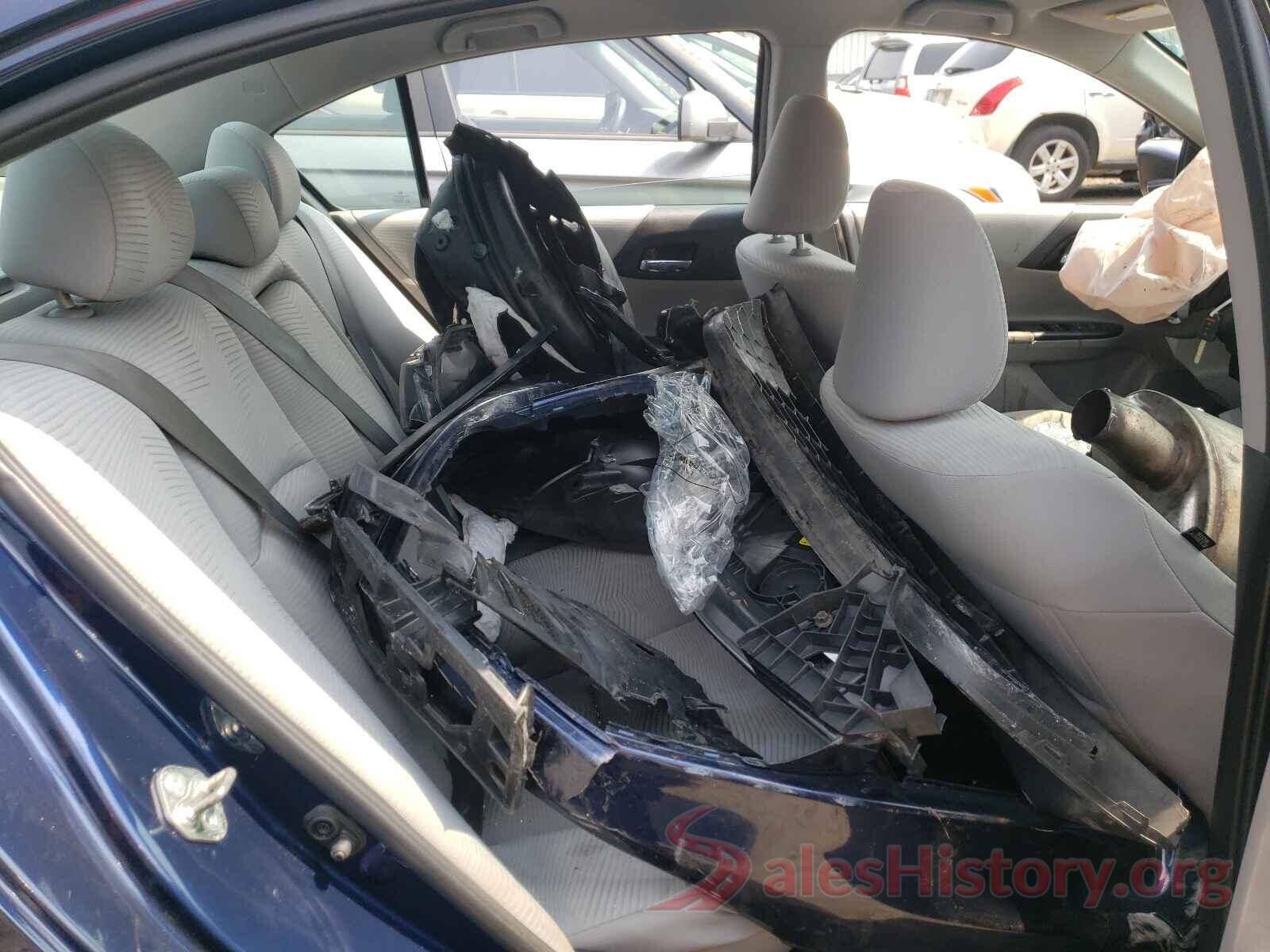 1HGCR2F37HA135354 2017 HONDA ACCORD