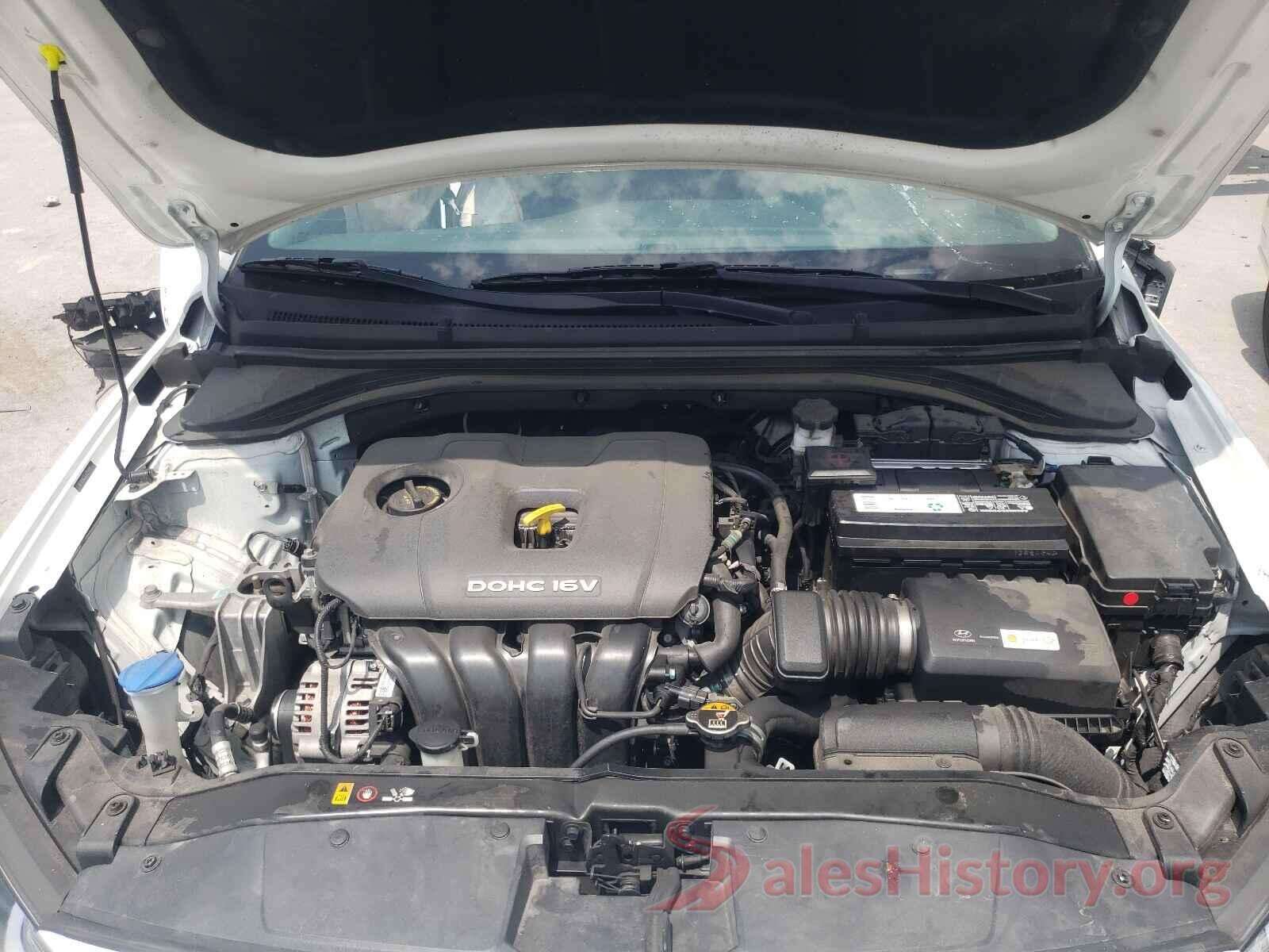 5NPD84LFXJH359815 2018 HYUNDAI ELANTRA