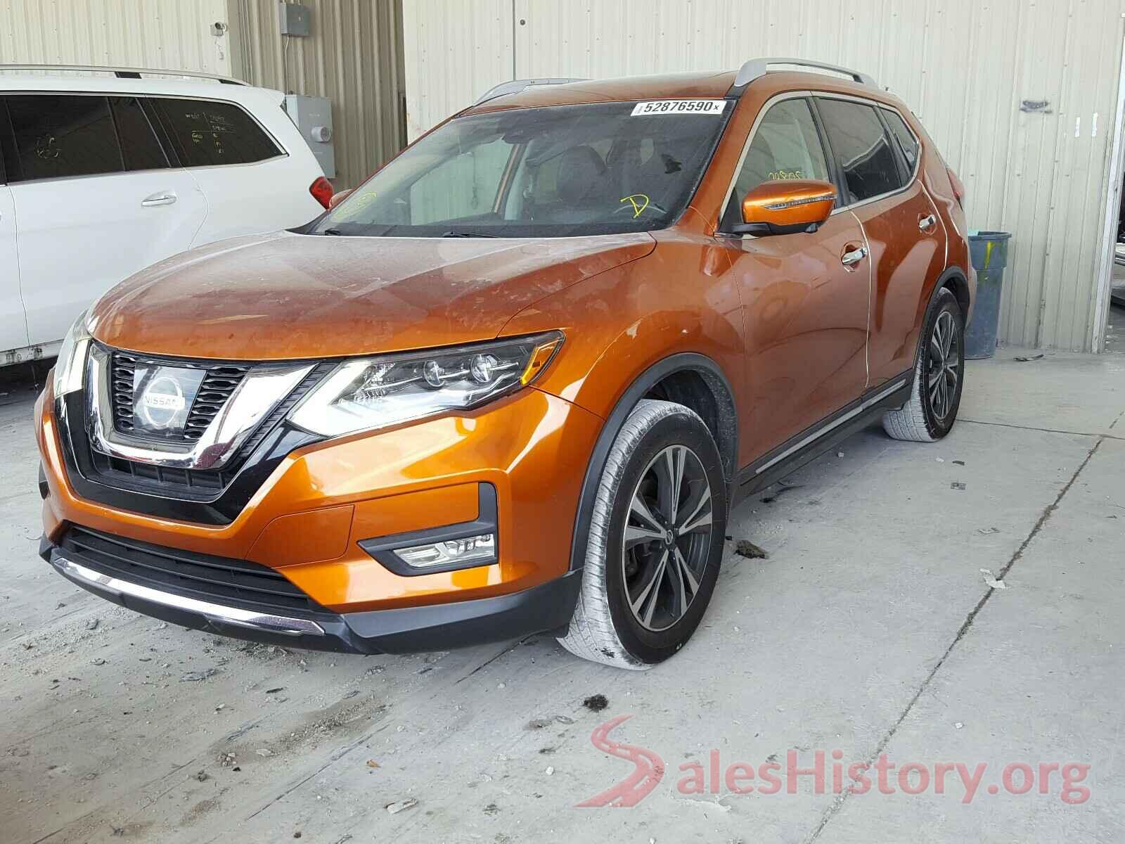 5N1AT2MT0HC777098 2017 NISSAN ROGUE