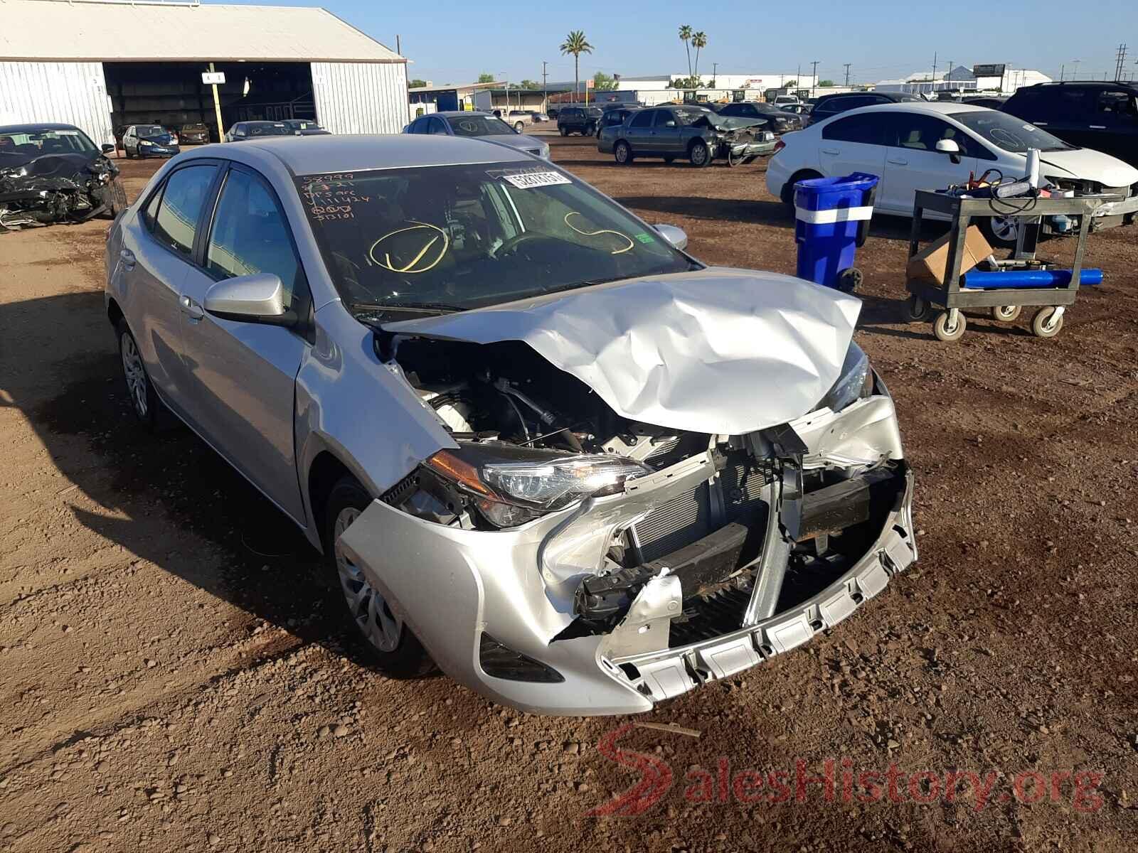 2T1BURHE1JC111424 2018 TOYOTA COROLLA