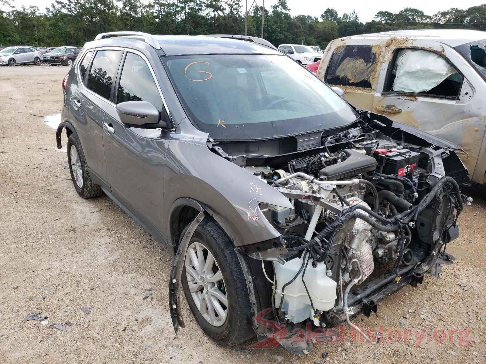 KNMAT2MT2JP528899 2018 NISSAN ROGUE