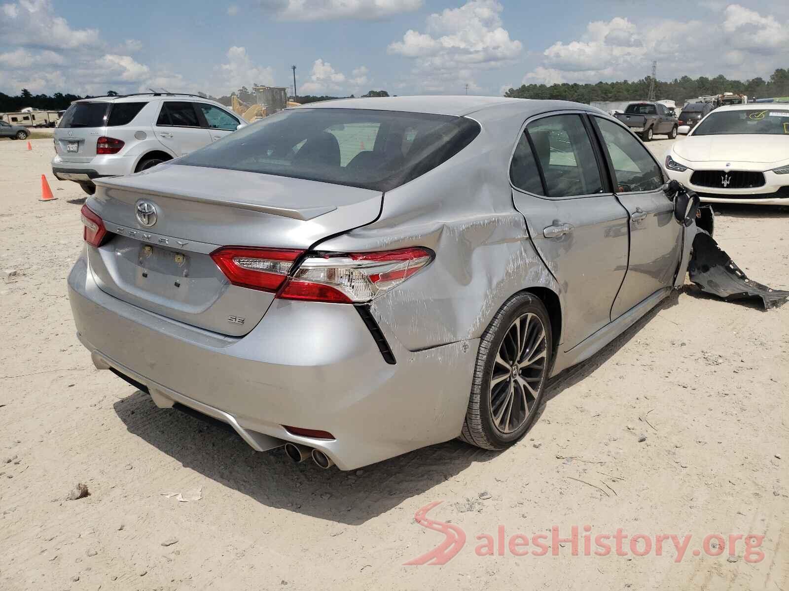 4T1B11HK4JU540782 2018 TOYOTA CAMRY