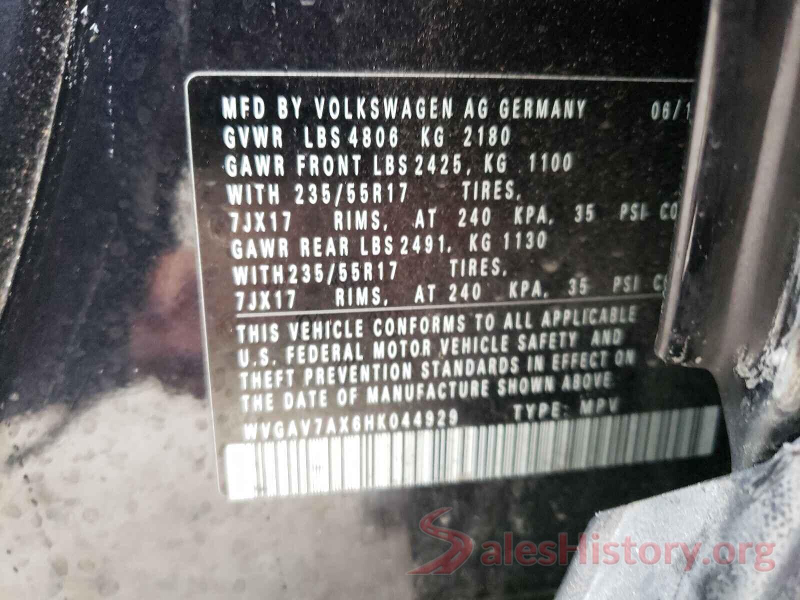 WVGAV7AX6HK044929 2017 VOLKSWAGEN TIGUAN