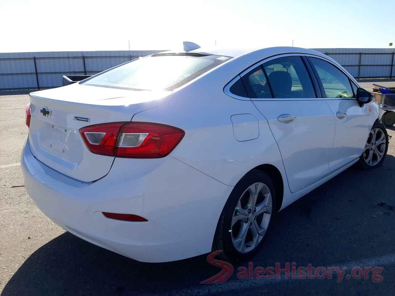 1G1BF5SM0J7226027 2018 CHEVROLET CRUZE