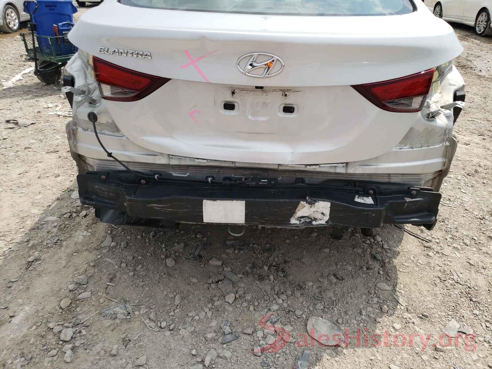 5NPDH4AE1GH686252 2016 HYUNDAI ELANTRA