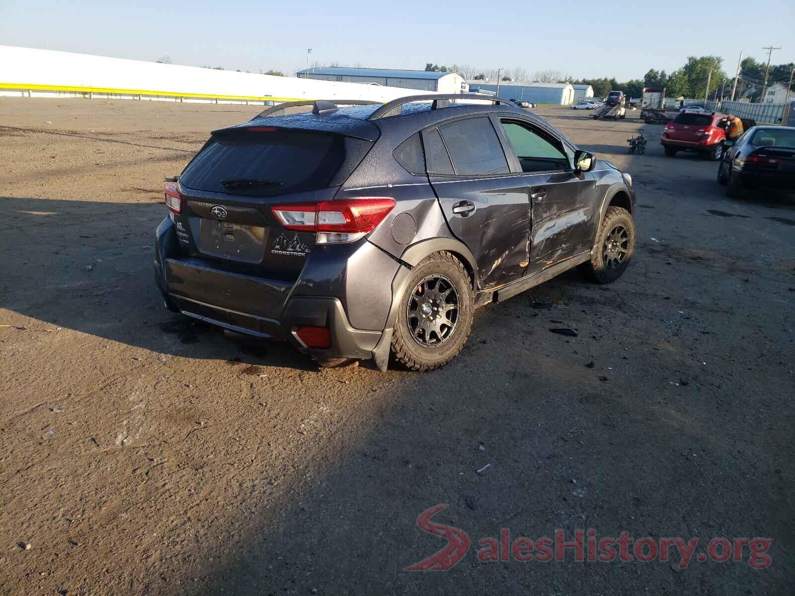 JF2GTABC7JH300268 2018 SUBARU CROSSTREK