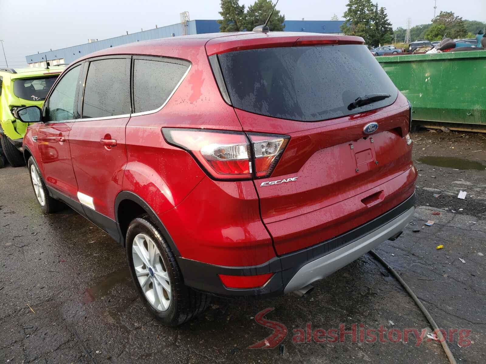 1FMCU0GD7HUD18479 2017 FORD ESCAPE