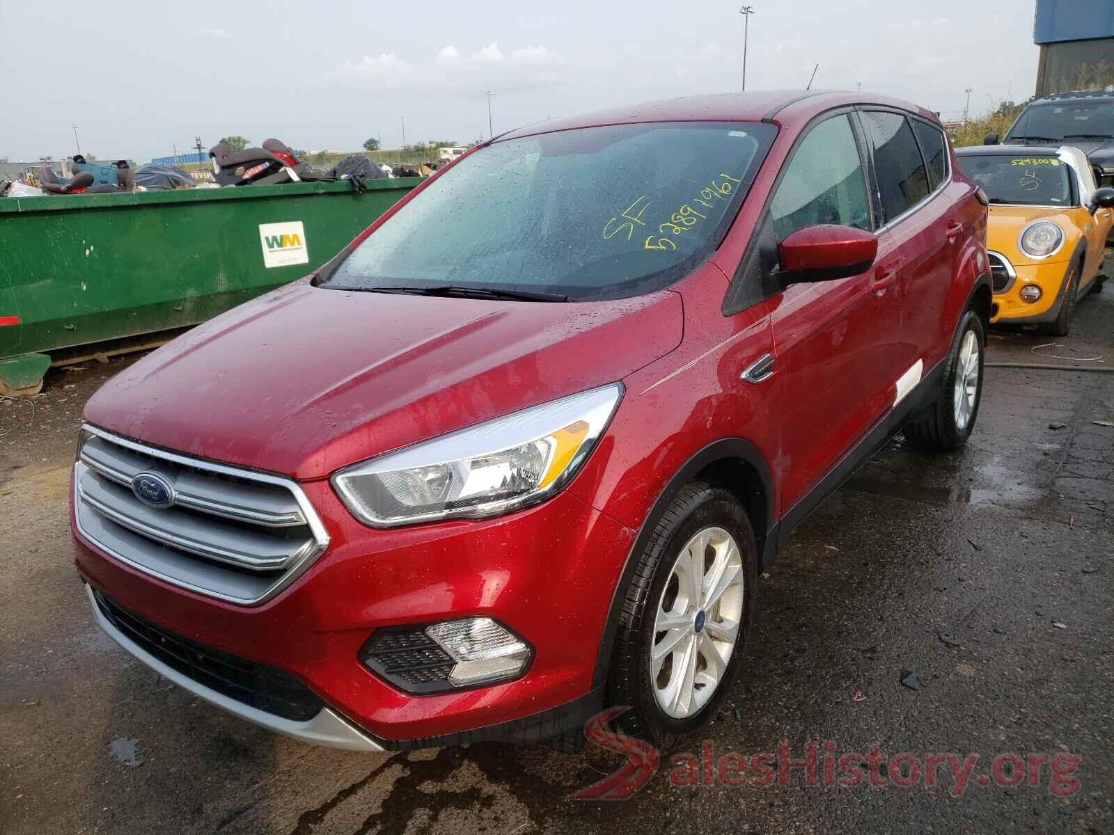 1FMCU0GD7HUD18479 2017 FORD ESCAPE