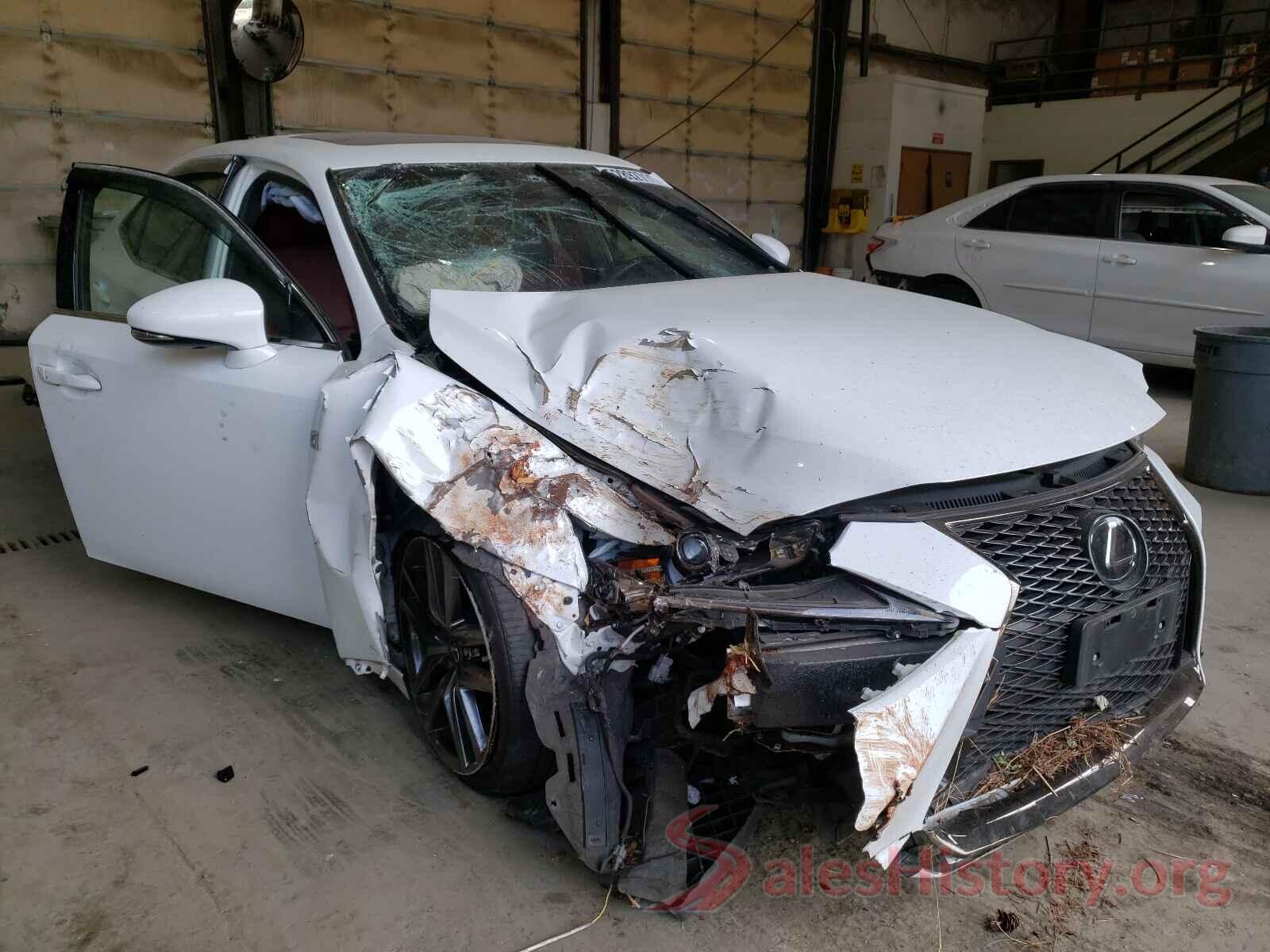 JTHC81D28J5030907 2018 LEXUS IS