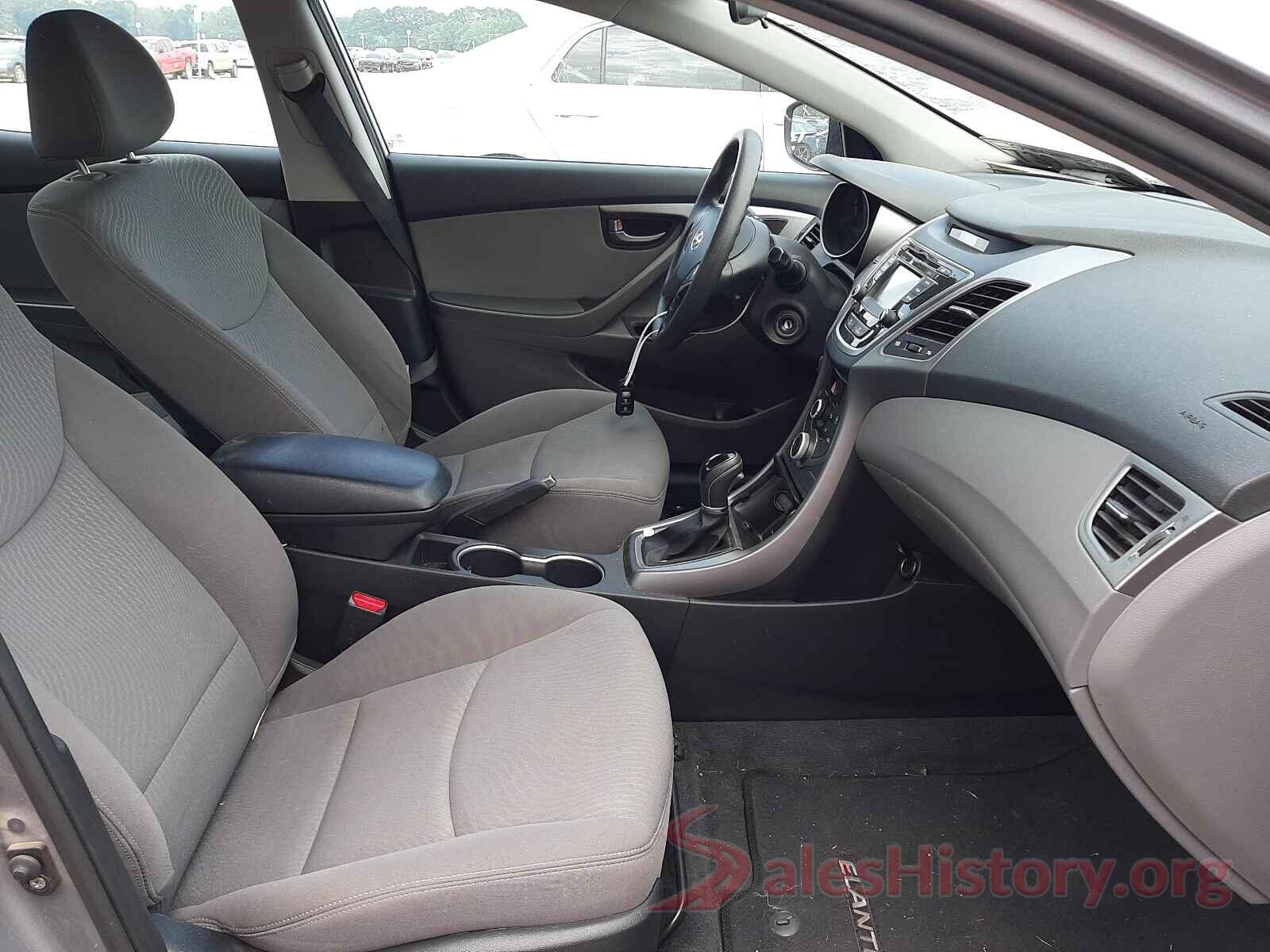 KMHDH4AE9GU484888 2016 HYUNDAI ELANTRA