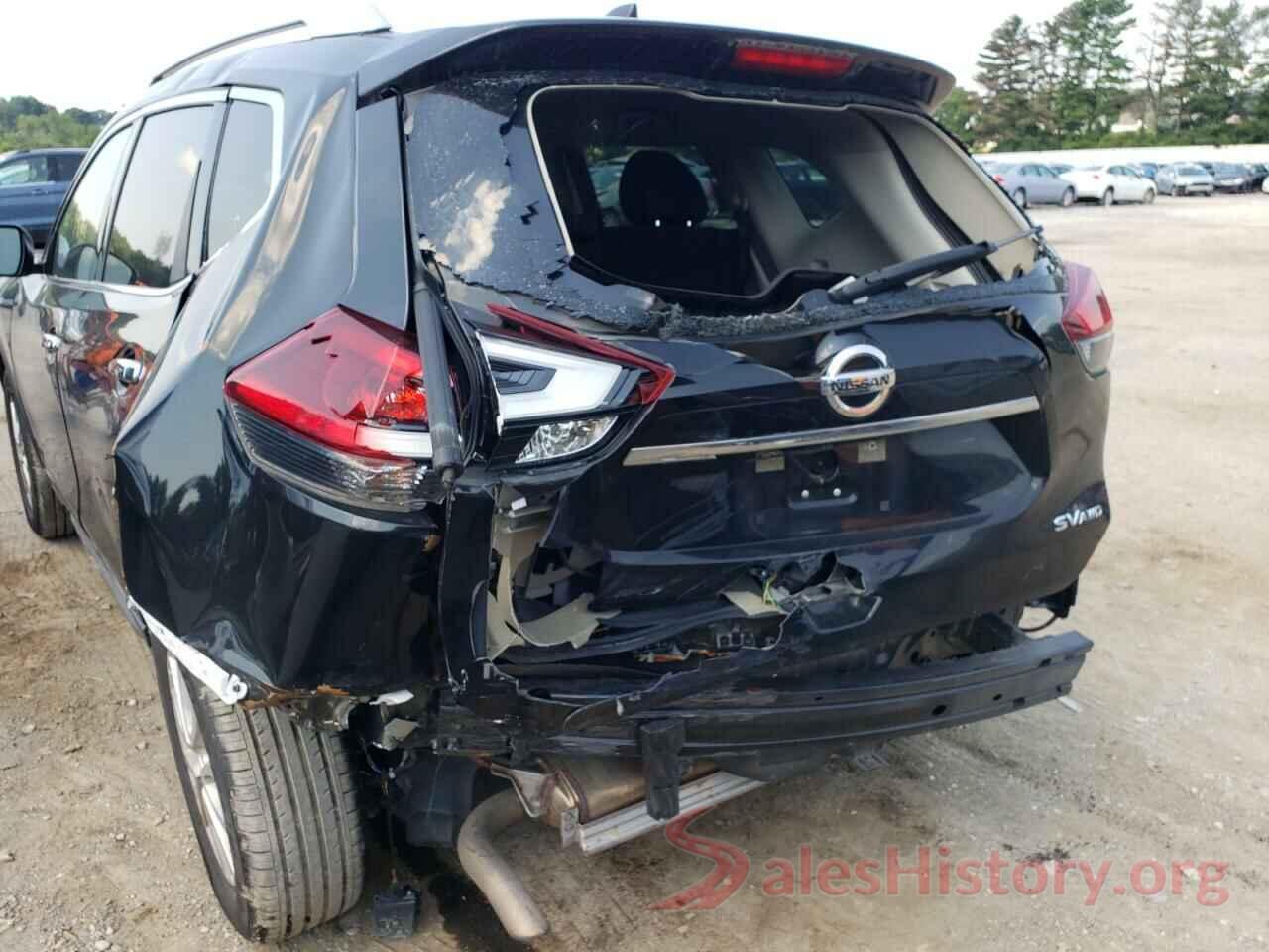 KNMAT2MV7JP562161 2018 NISSAN ROGUE