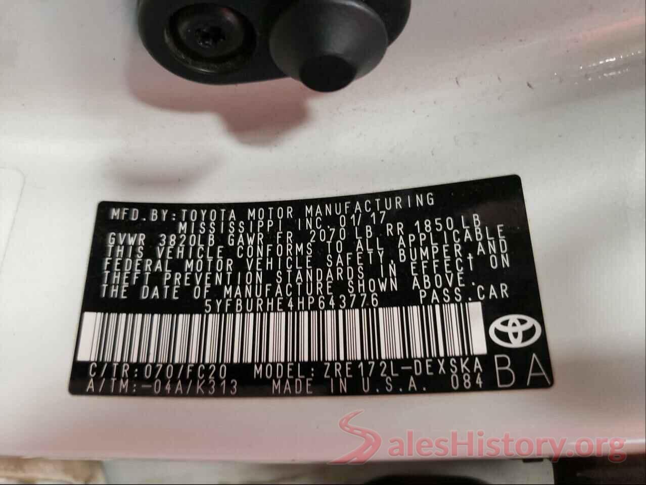 5YFBURHE4HP643776 2017 TOYOTA COROLLA