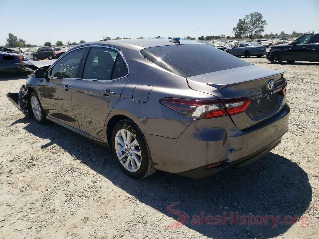 4T1C11AK3MU422113 2021 TOYOTA CAMRY