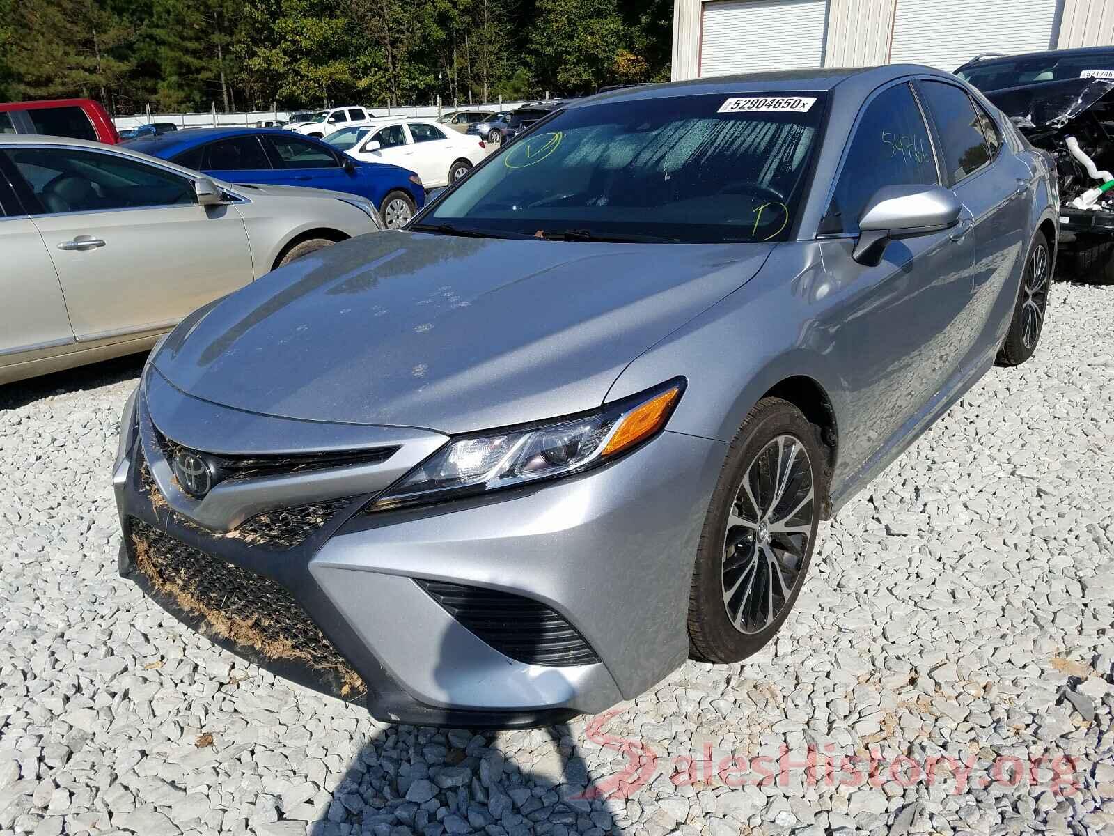 4T1B11HK3JU592470 2018 TOYOTA CAMRY