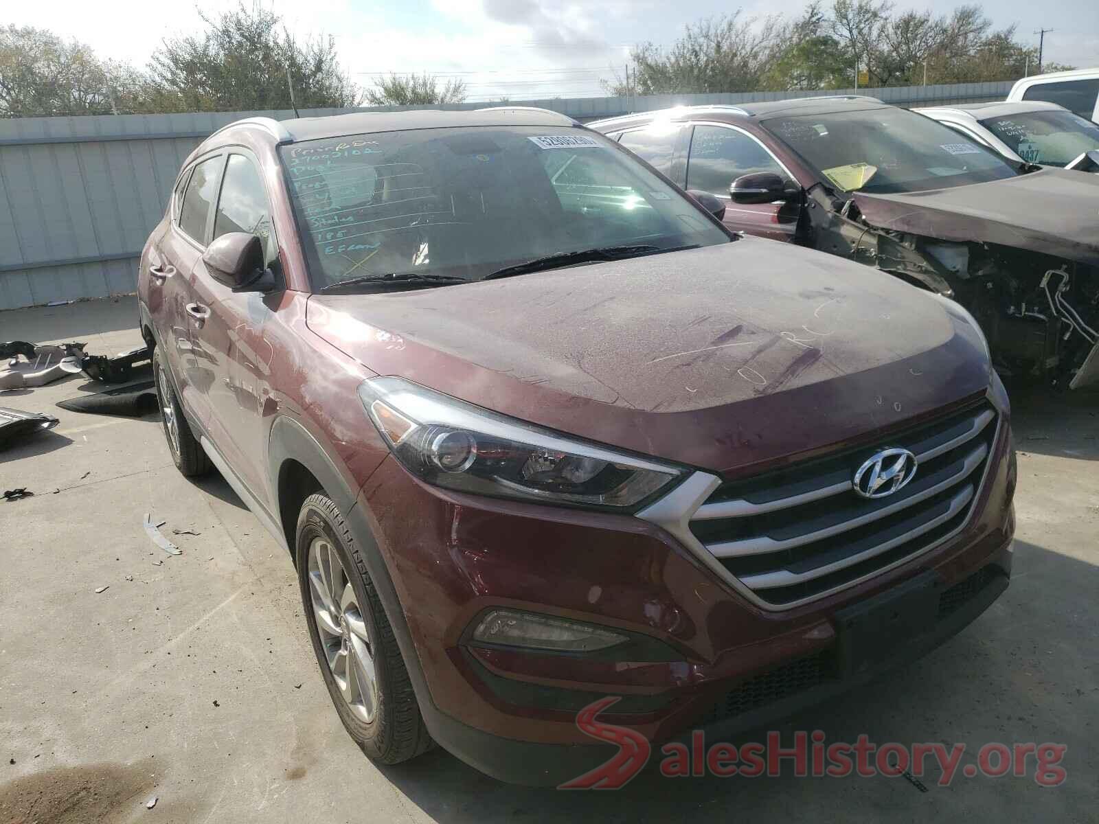 KM8J33A42HU486261 2017 HYUNDAI TUCSON