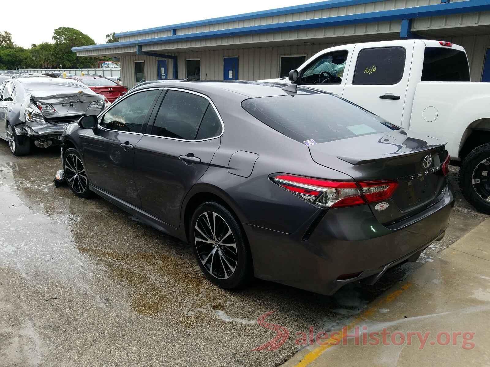 4T1B11HK9KU696219 2019 TOYOTA CAMRY