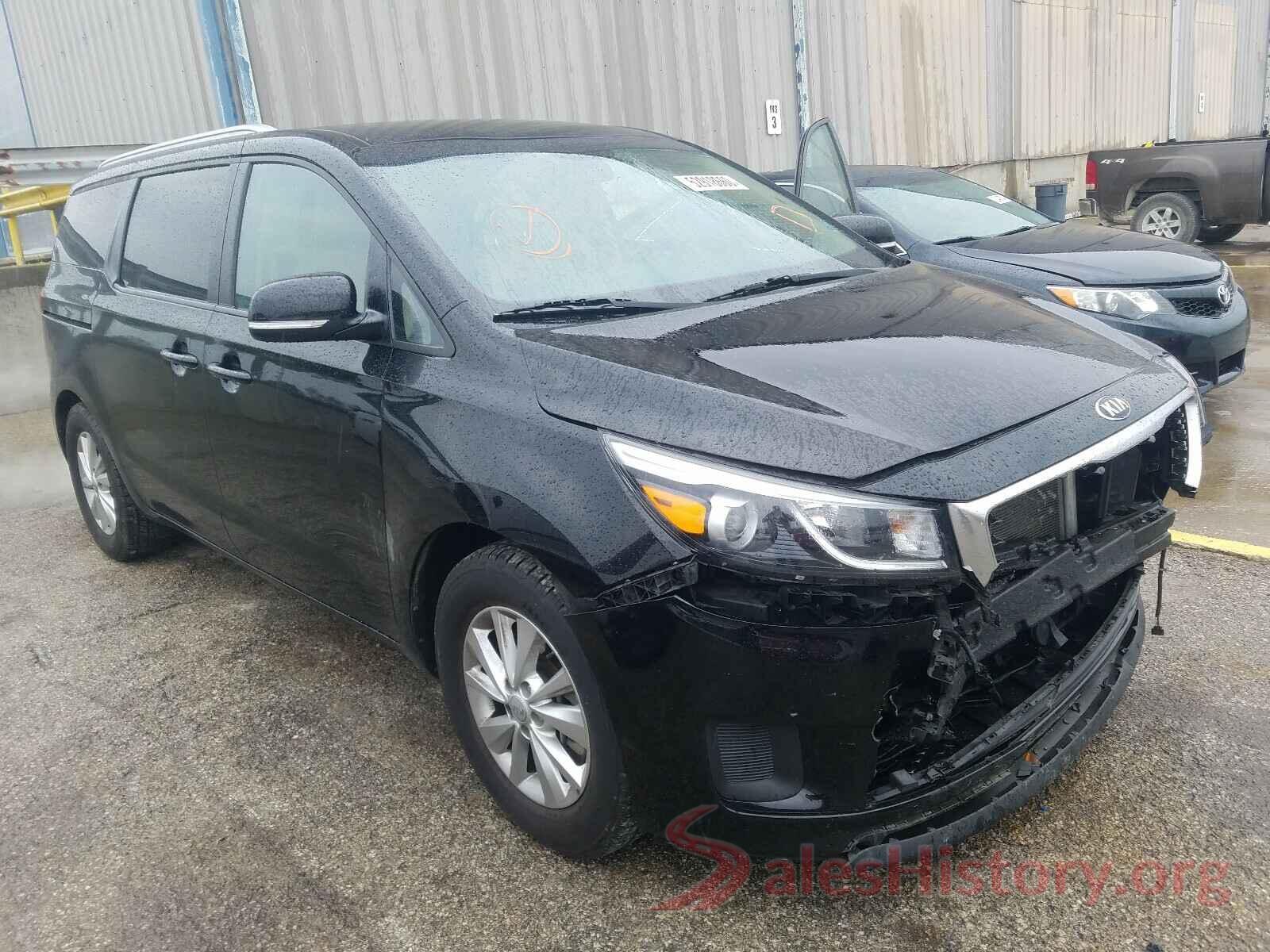 KNDMB5C16H6336242 2017 KIA SEDONA