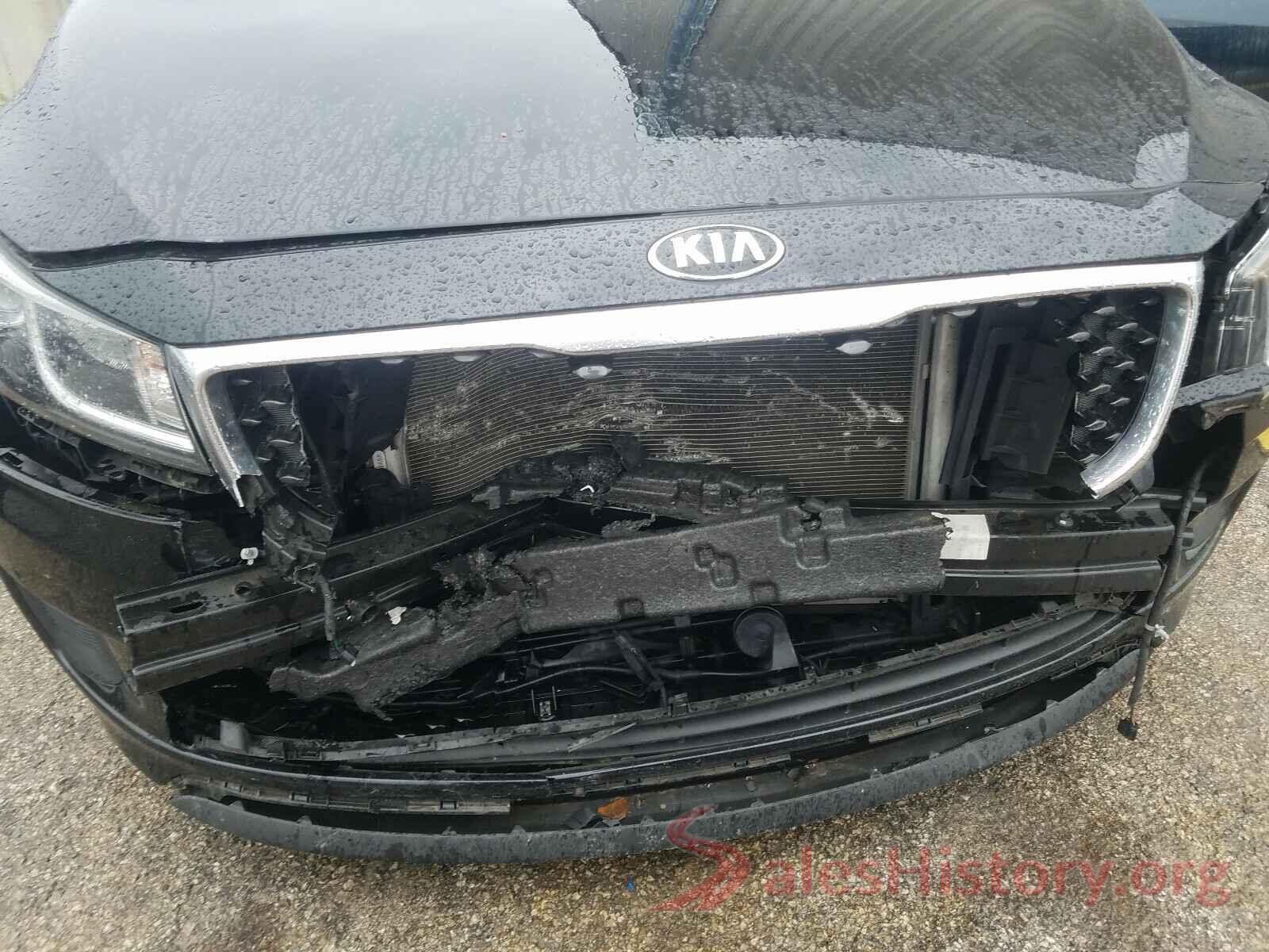 KNDMB5C16H6336242 2017 KIA SEDONA