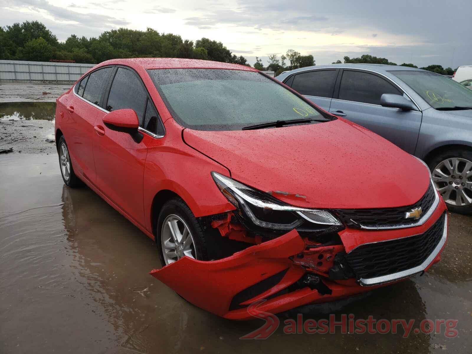 1G1BE5SM3J7105592 2018 CHEVROLET CRUZE