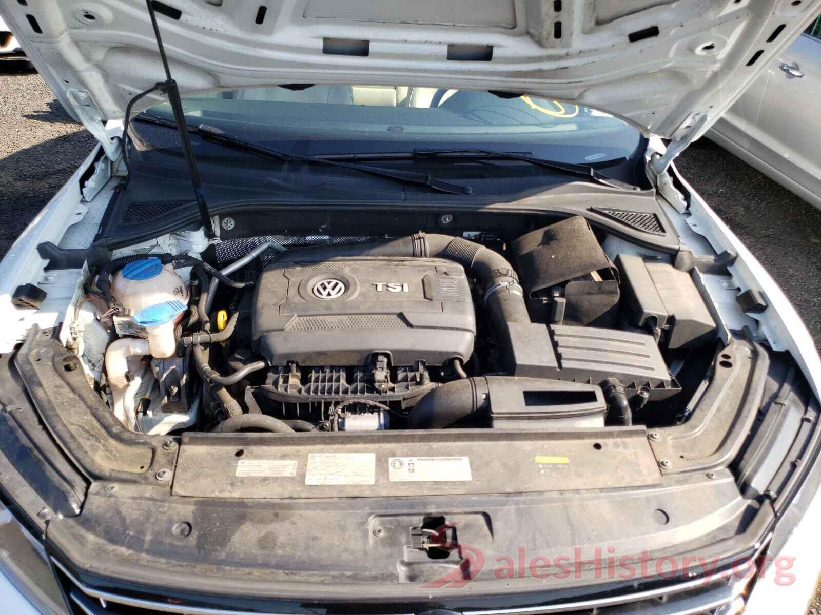 1VWAT7A3XHC079794 2017 VOLKSWAGEN PASSAT