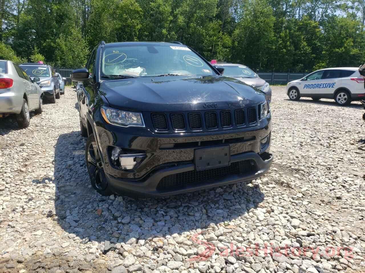 3C4NJDBB9JT480777 2018 JEEP COMPASS