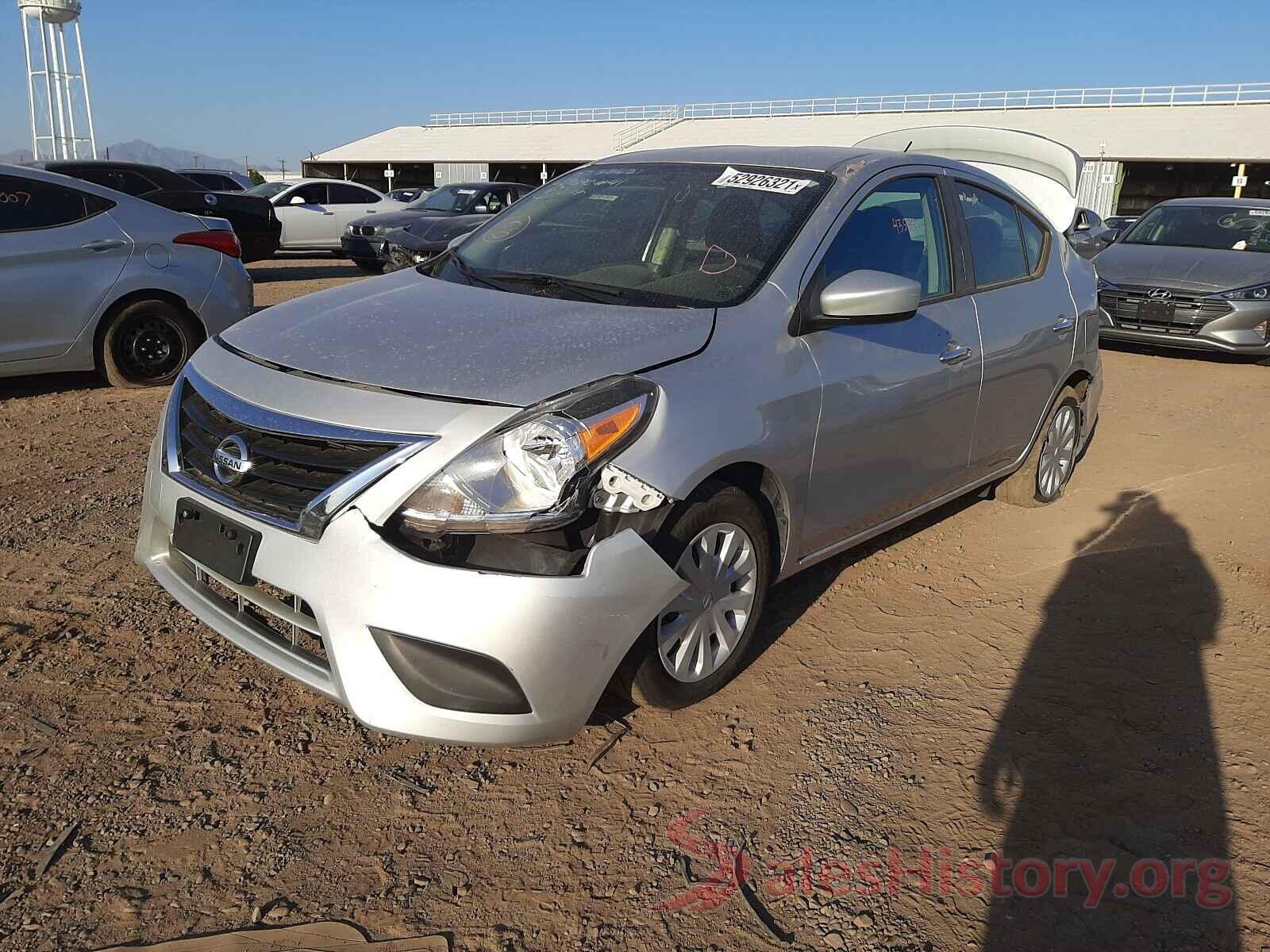 3N1CN7AP7JK406888 2018 NISSAN VERSA