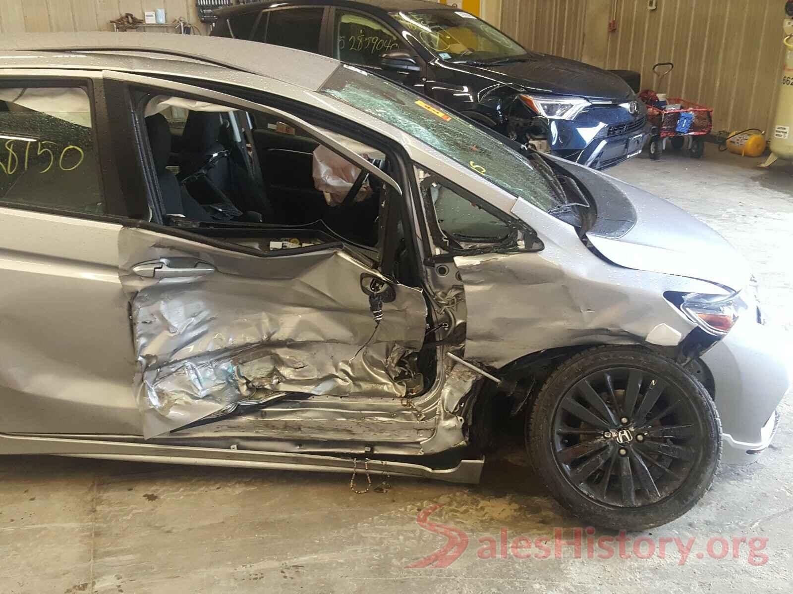 3HGGK5H77JM729345 2018 HONDA FIT