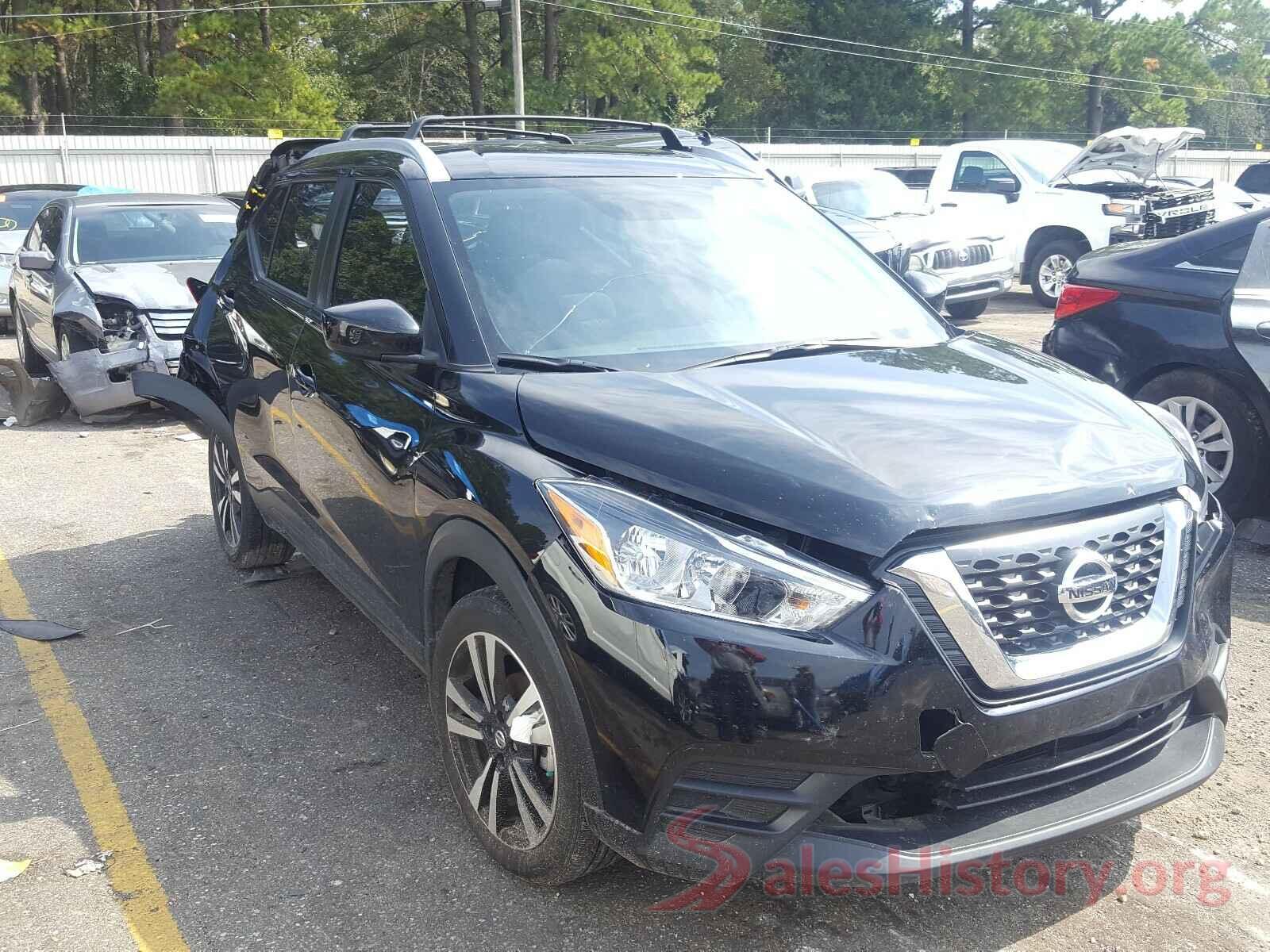 3N1CP5CU0JL529279 2018 NISSAN KICKS