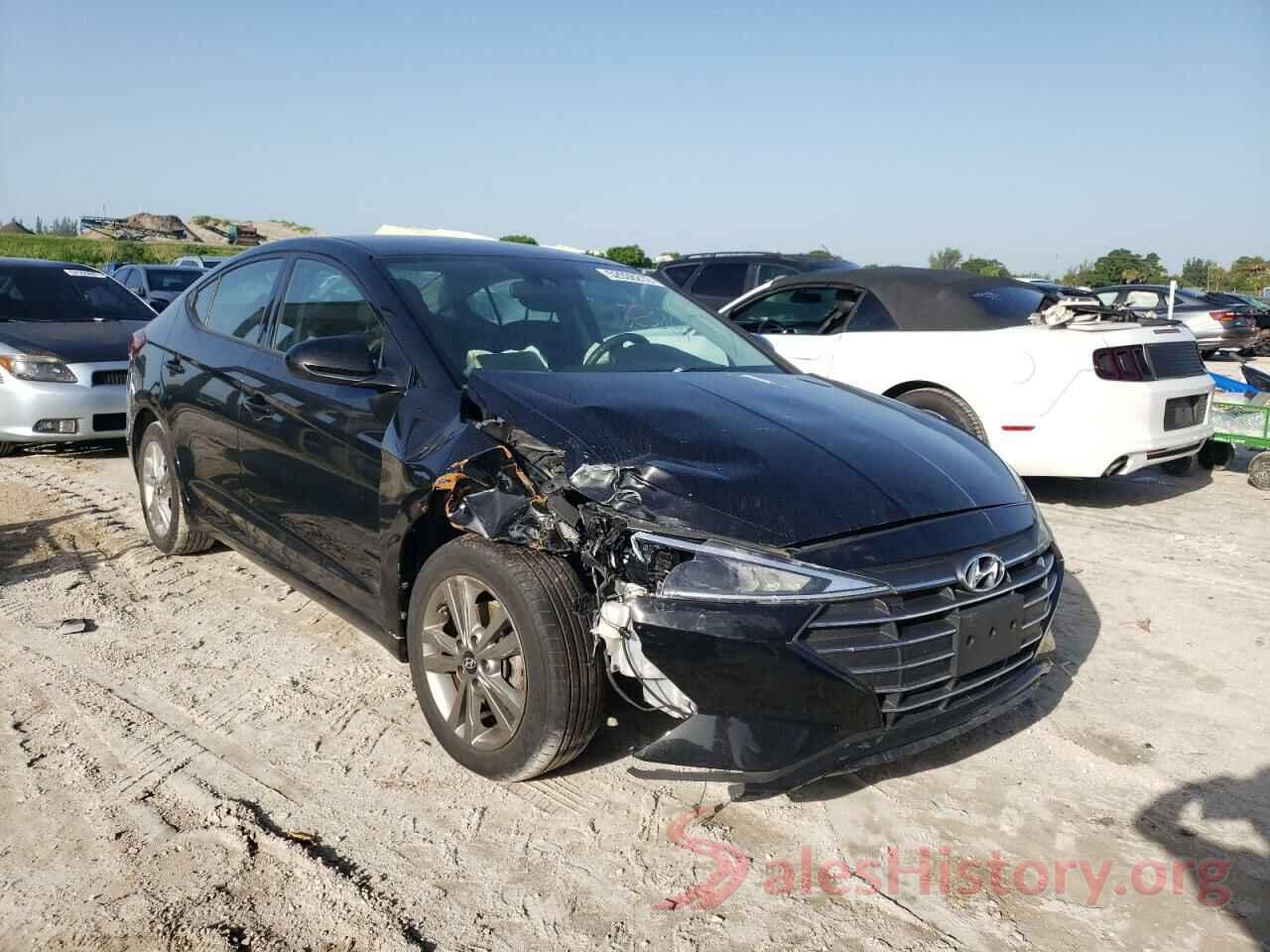 5NPD84LFXKH427077 2019 HYUNDAI ELANTRA