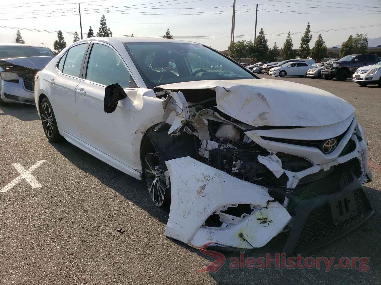 4T1B11HK4KU176820 2019 TOYOTA CAMRY