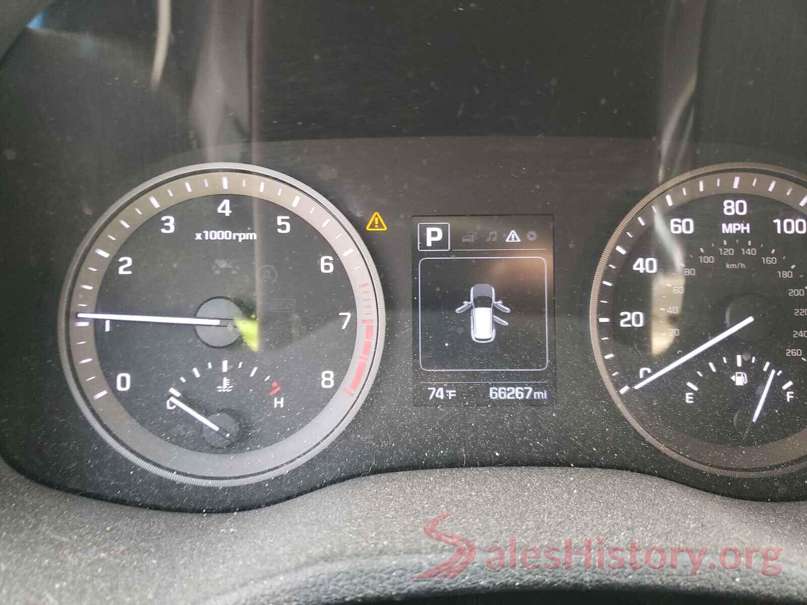 KM8J3CA42JU747474 2018 HYUNDAI TUCSON