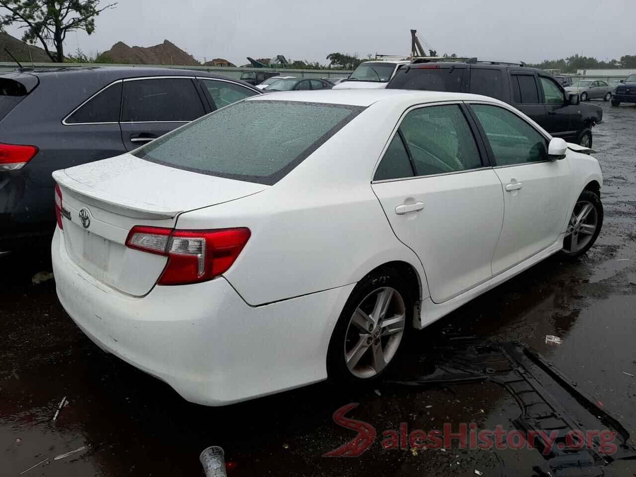 4T1BF1FK3DU655611 2013 TOYOTA CAMRY