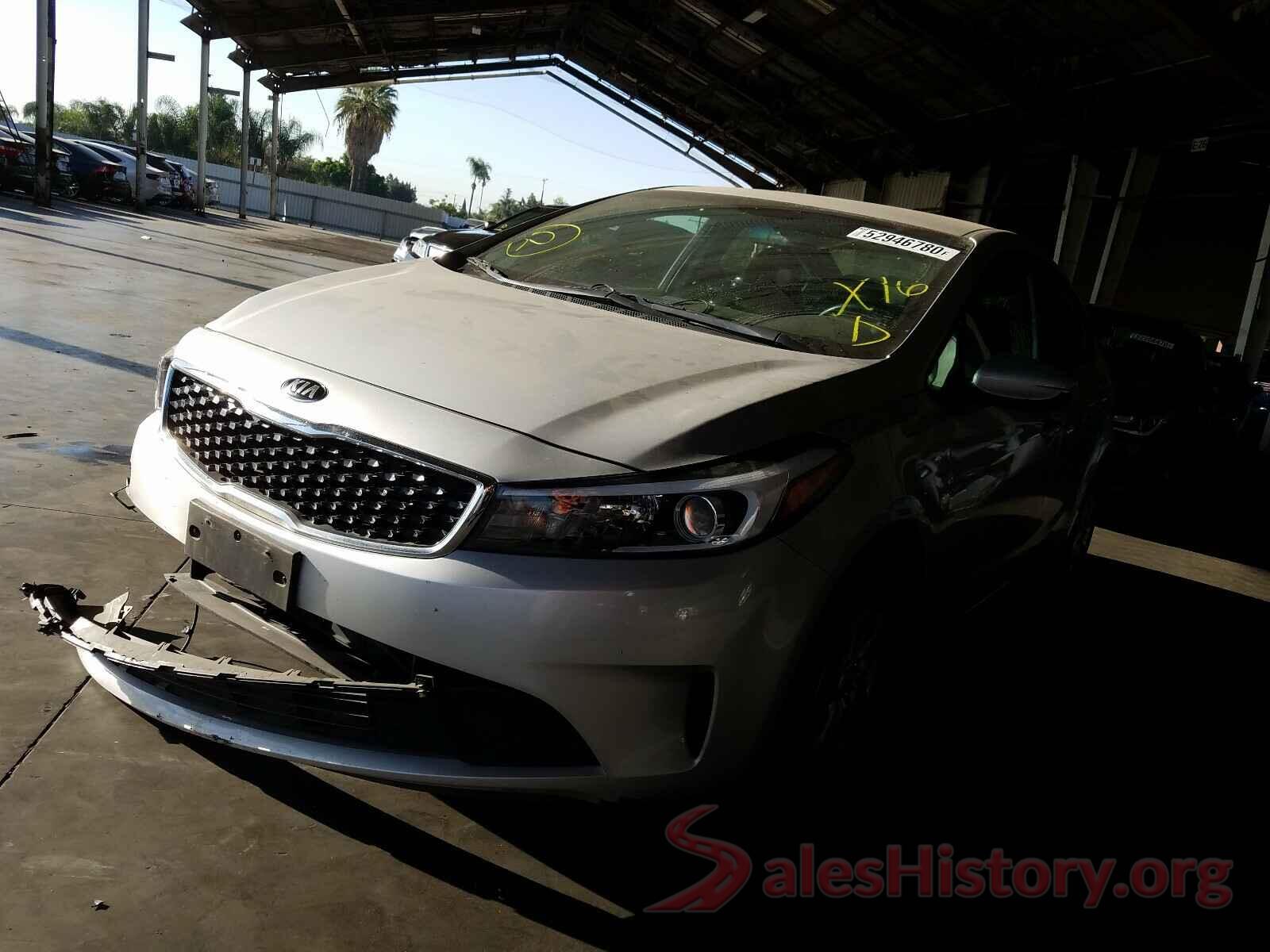 3KPFK4A75JE272446 2018 KIA FORTE