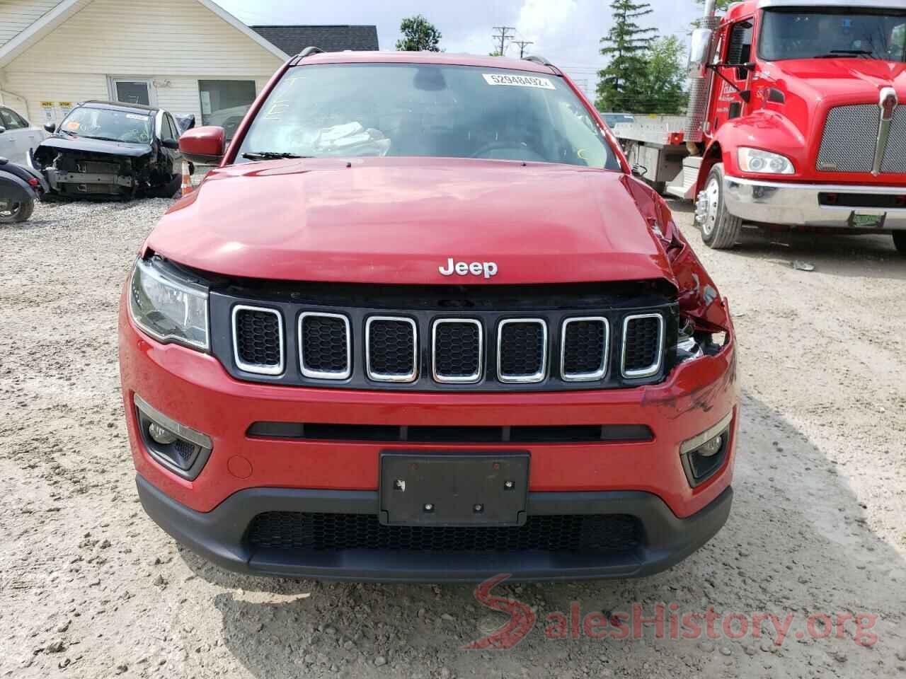 3C4NJDBB0KT600998 2019 JEEP COMPASS