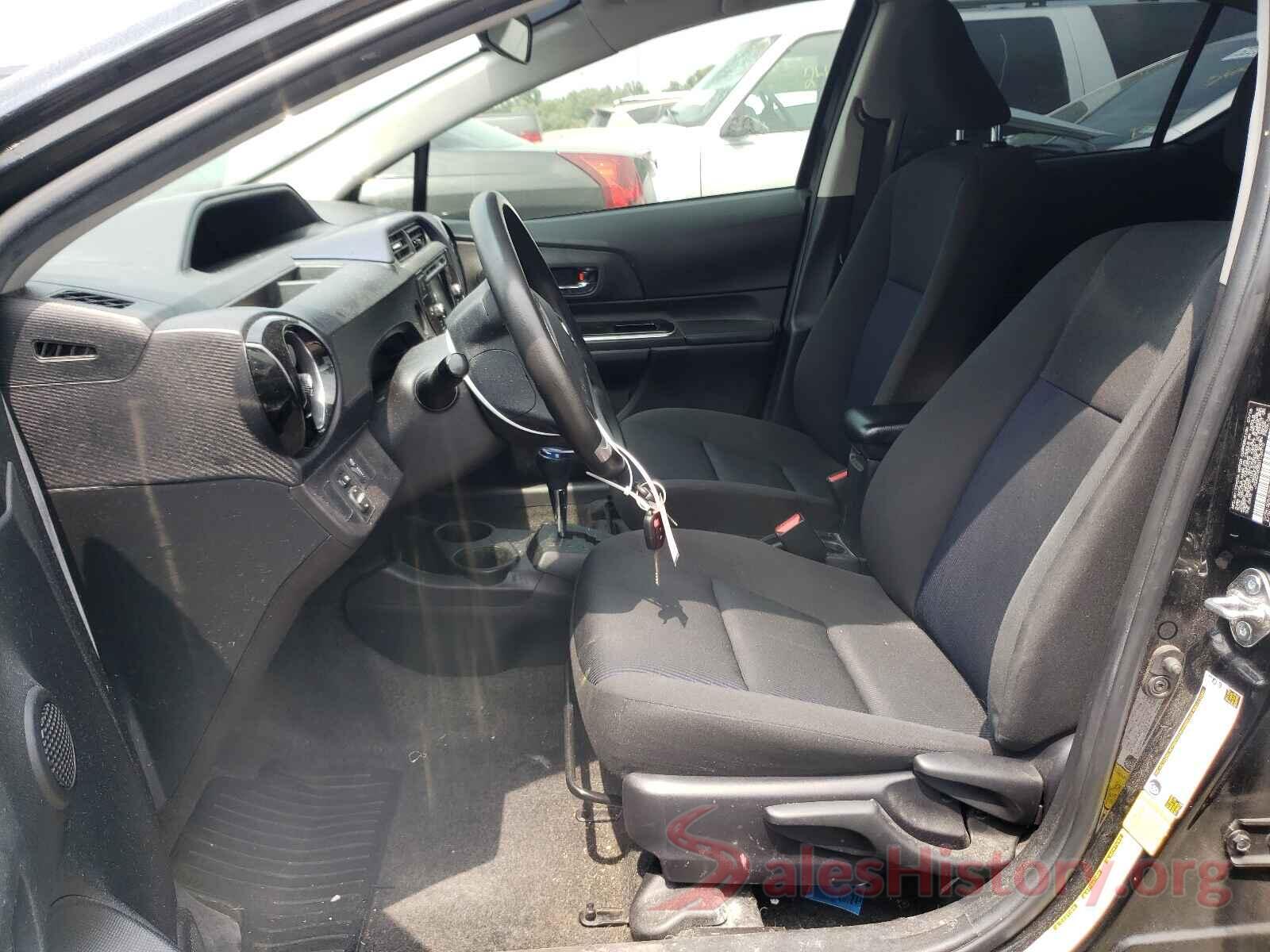 JTDKDTB35G1134710 2016 TOYOTA PRIUS