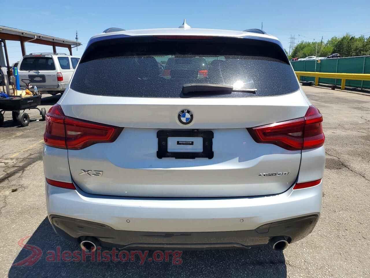2020 BMW X3 VIN 5UXTY5C08L9C71646, left side view