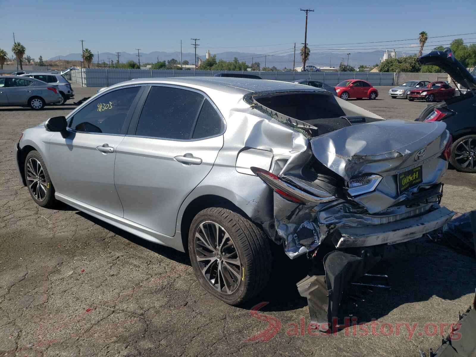 JTNB11HK3J3014004 2018 TOYOTA CAMRY