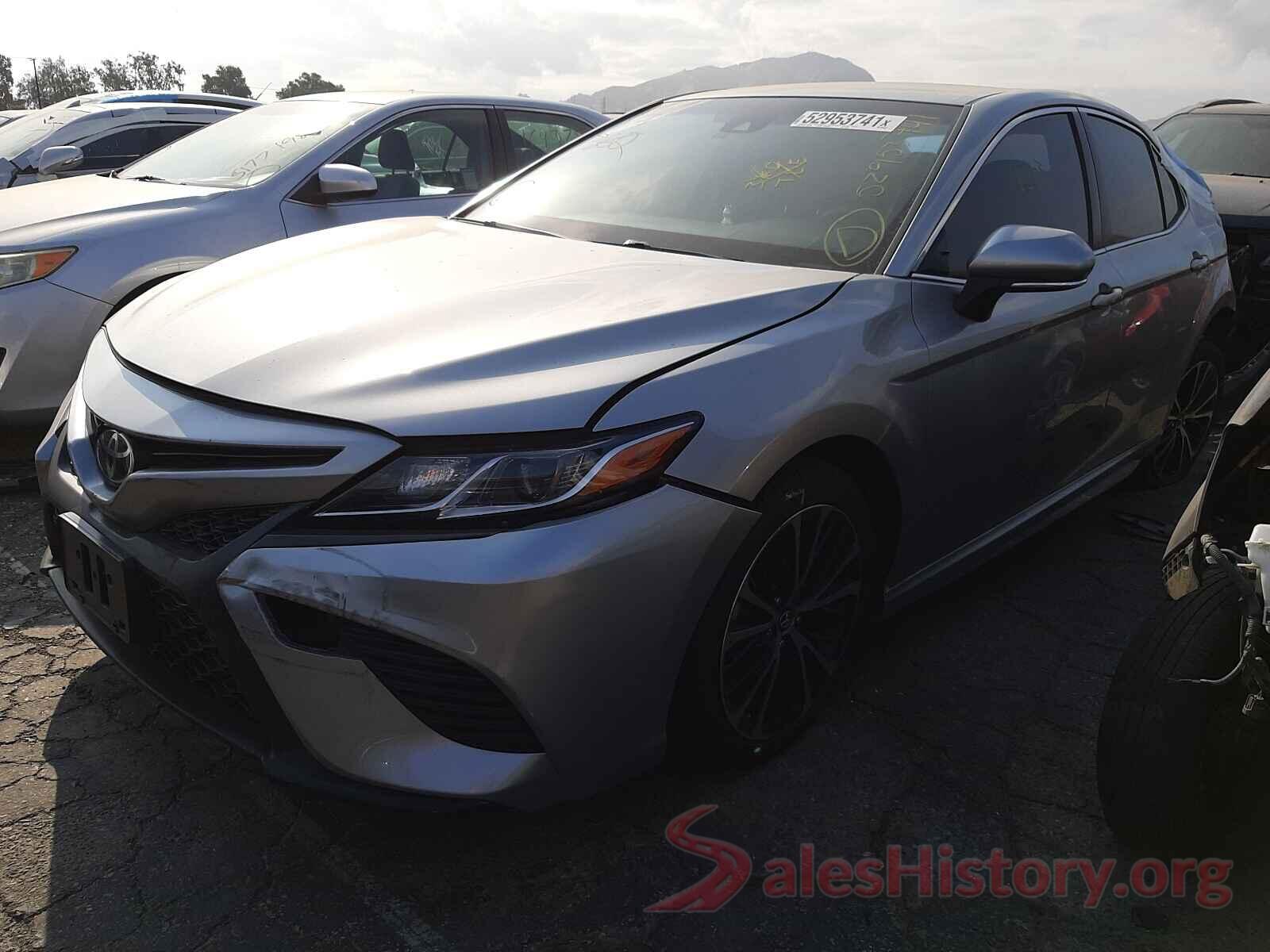 JTNB11HK3J3014004 2018 TOYOTA CAMRY