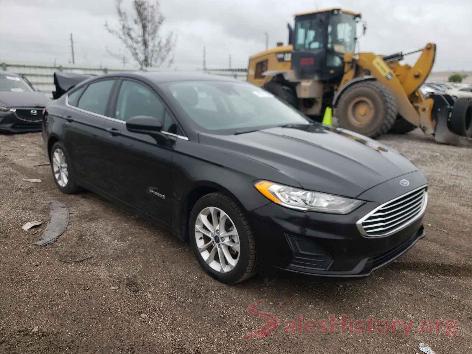 3FA6P0LU2KR261787 2019 FORD FUSION