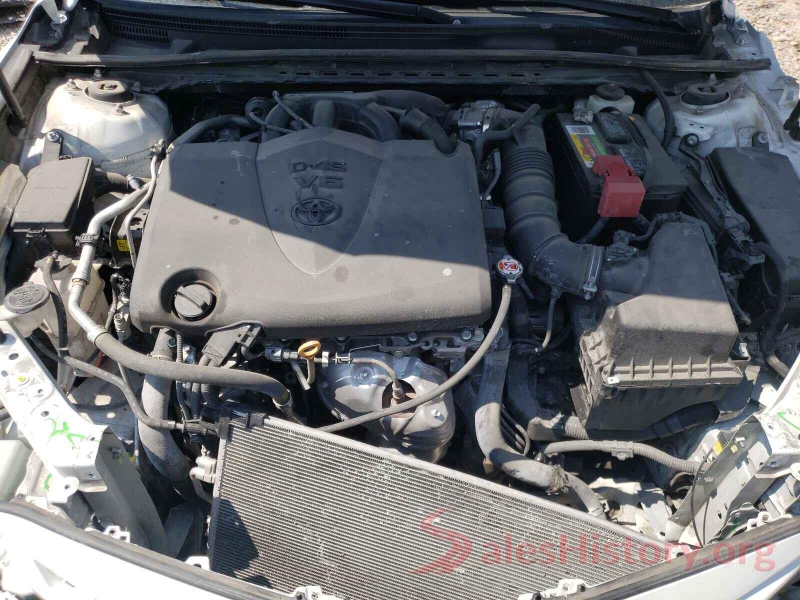 4T1BZ1HK4JU017352 2018 TOYOTA CAMRY