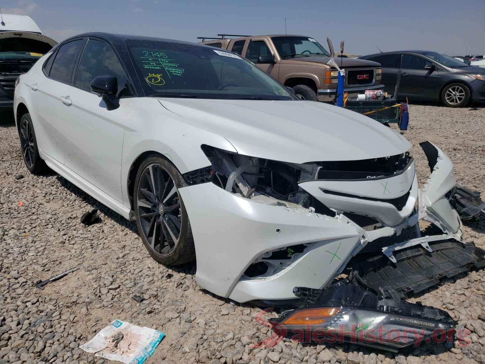 4T1BZ1HK4JU017352 2018 TOYOTA CAMRY