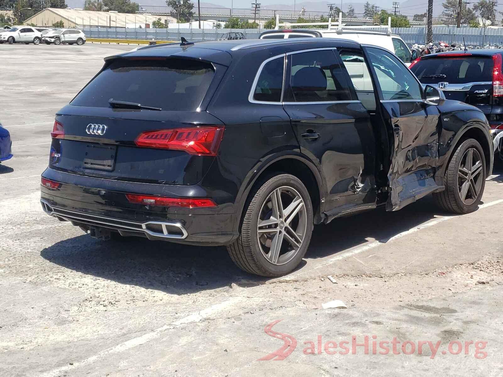 WA1A4AFY7J2046856 2018 AUDI SQ5