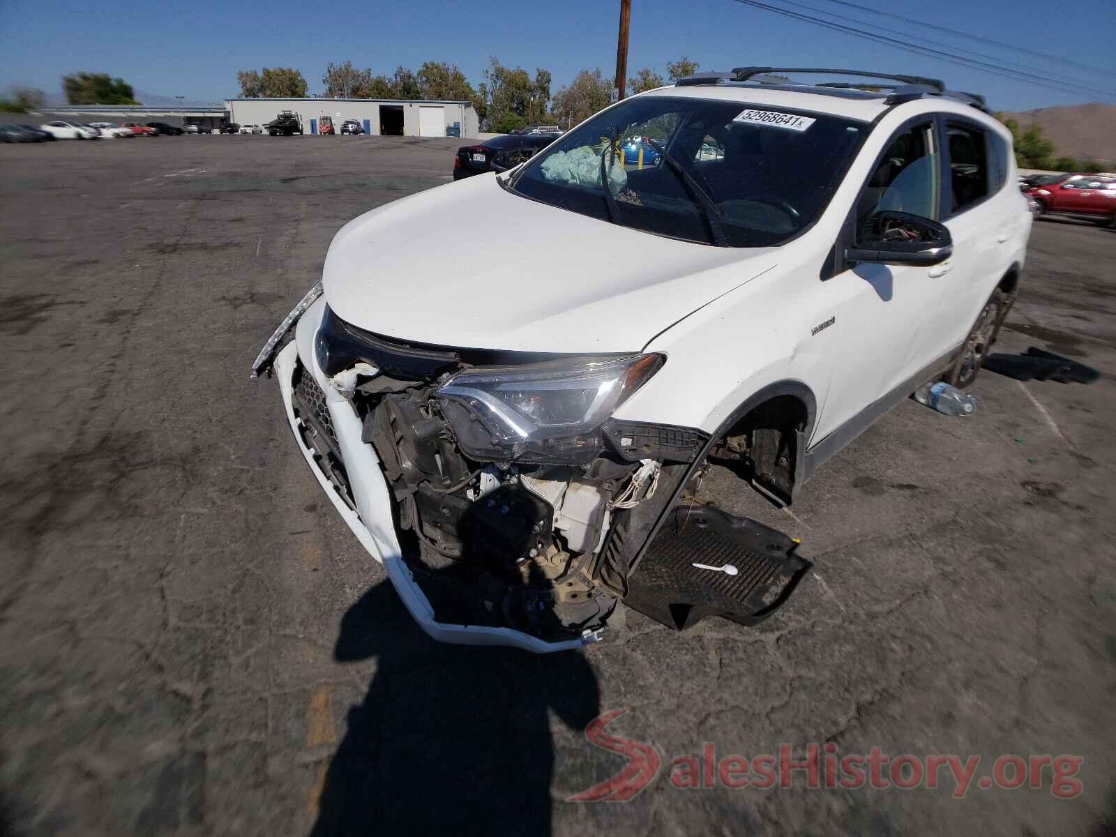 JTMJJREV9JD229247 2018 TOYOTA RAV4