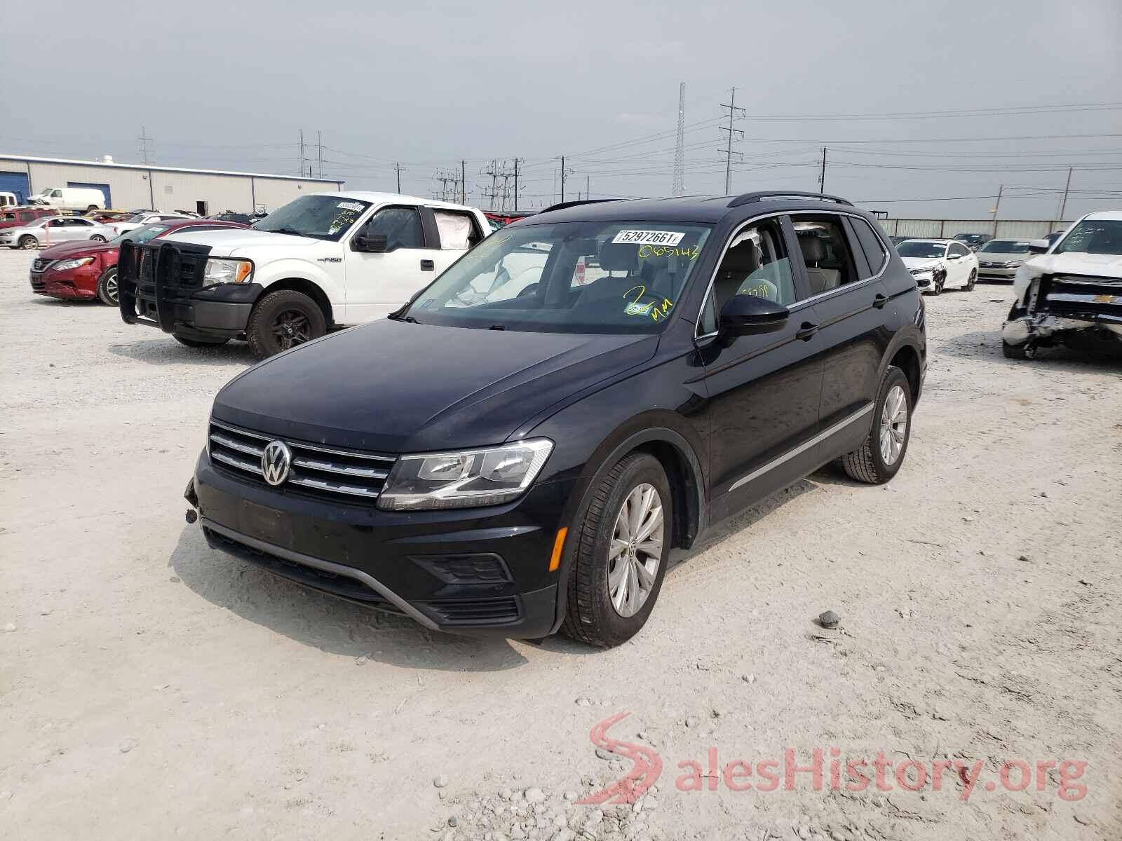 3VV3B7AXXJM065143 2018 VOLKSWAGEN TIGUAN