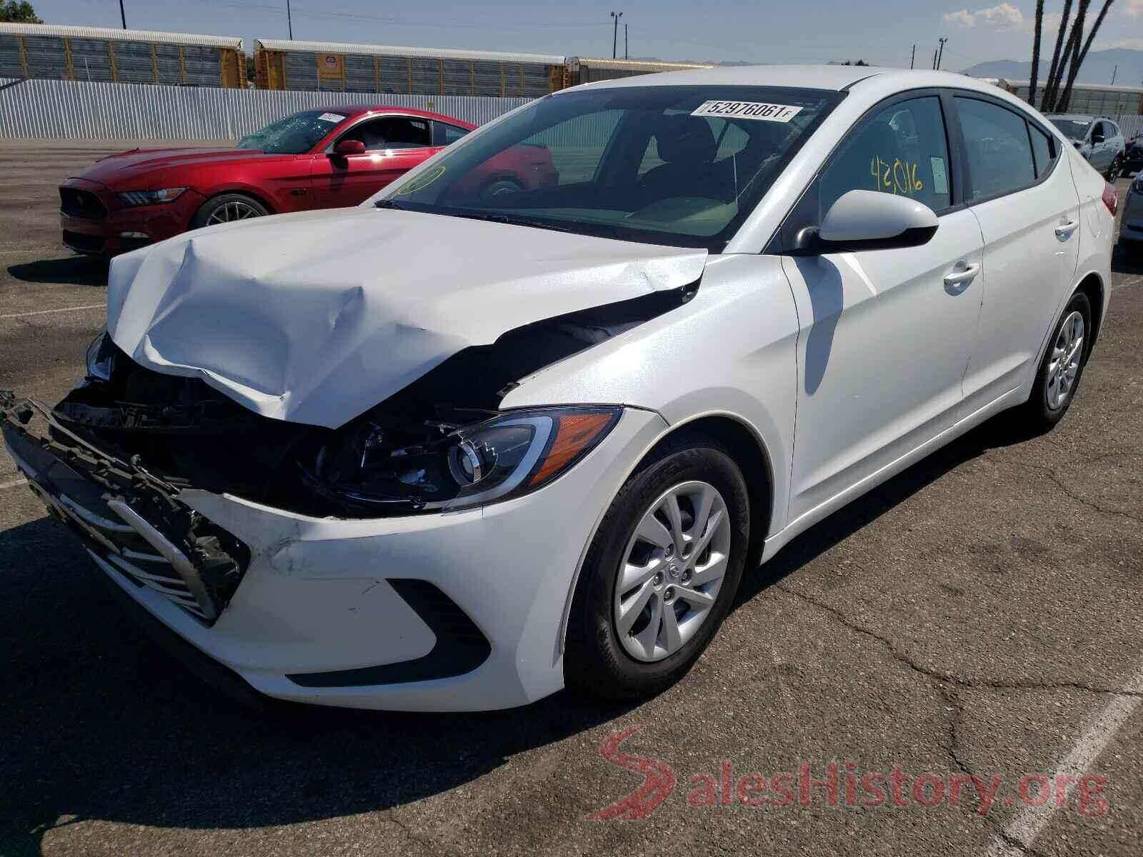 5NPD74LF3JH389239 2018 HYUNDAI ELANTRA